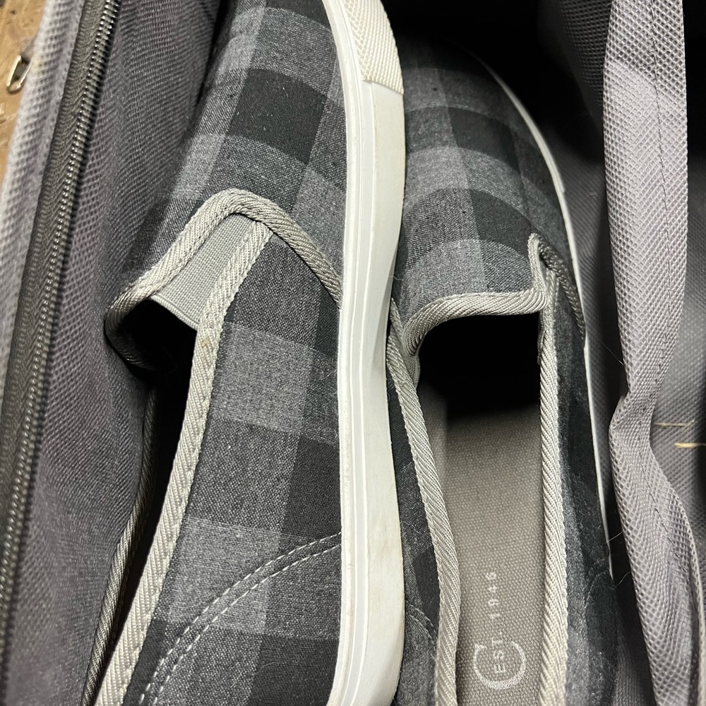 Guess size 10 Slides